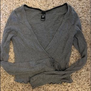 Frilly low cut crop top
